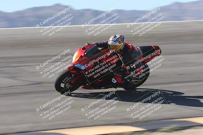 media/Oct-13-2025-Moto Forza (Mon) [[a66d839500]]/3-B Group/Session 2 (Bowl)/